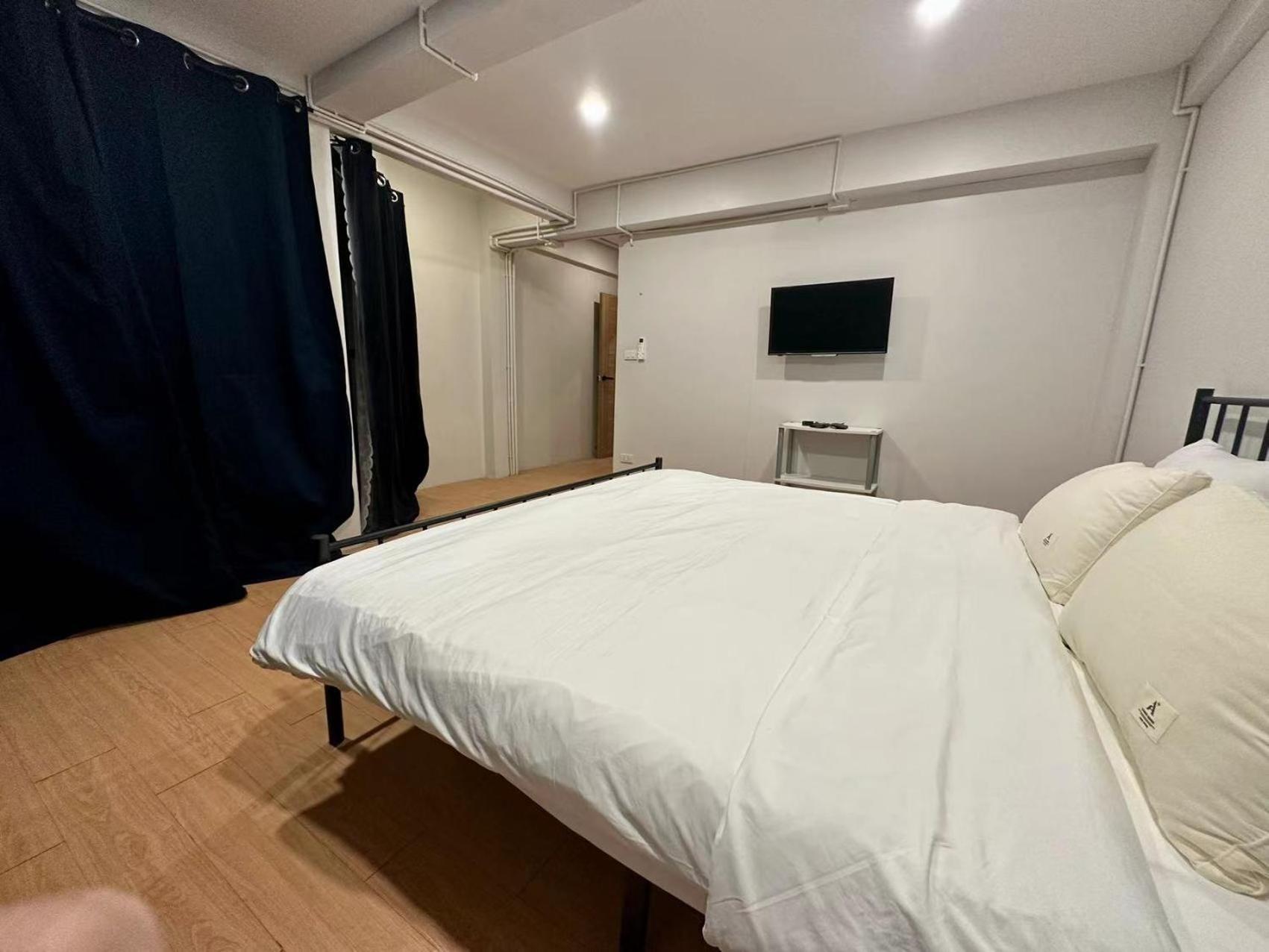 The Cute Silom Hostel バンコク都 エクステリア 写真